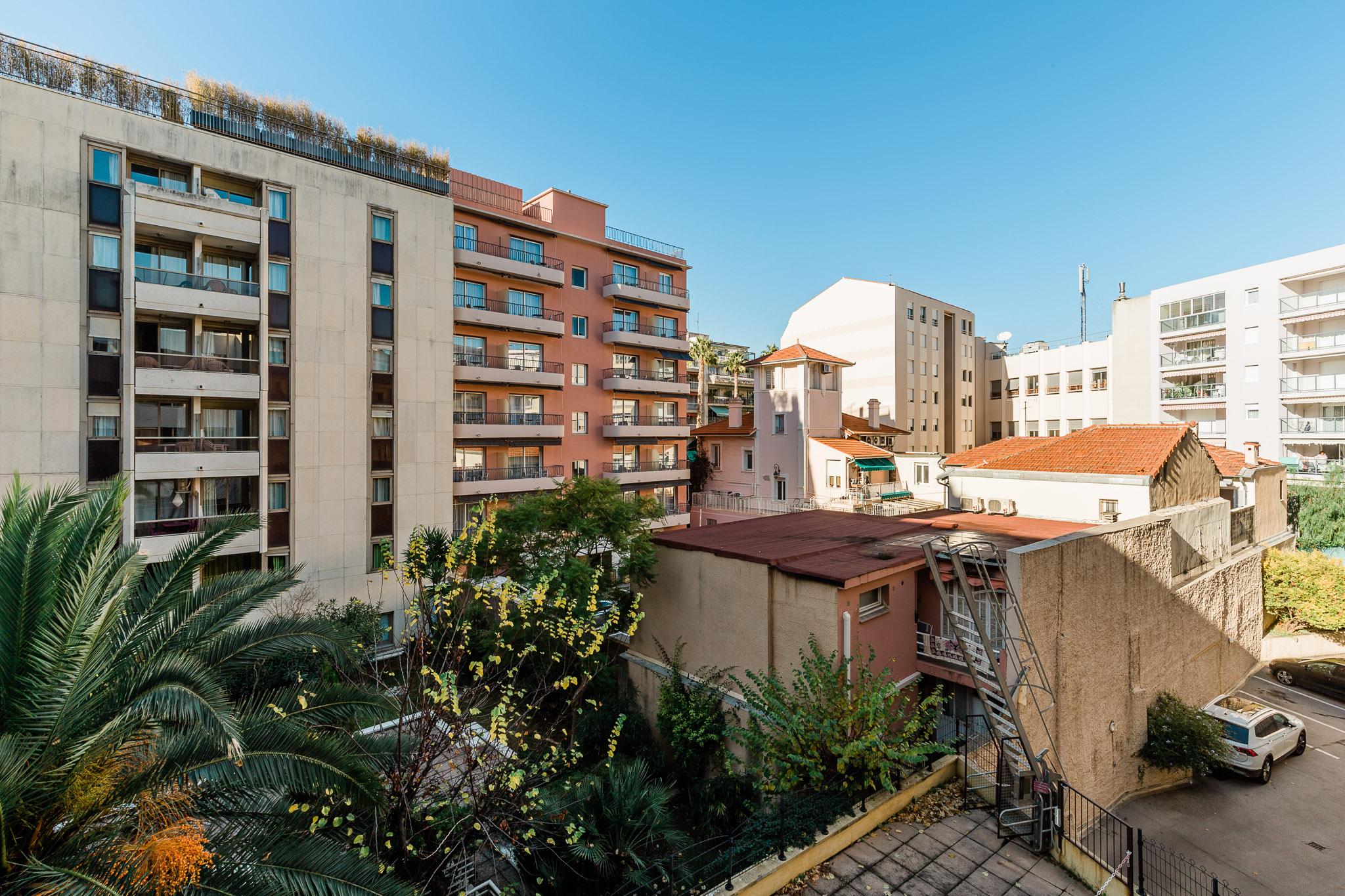 Hôtel Hélios Juan-les-Pins Extérieur photo